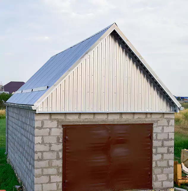 Trusted Garage Roof Repair Company: Keeping Bedford, NY Properties Sealed and Secure