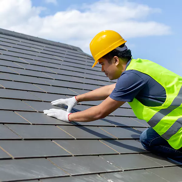 Why Bedford Homeowners Choose Bedford Roofing Service for Standing Seam Metal Roofing Service?